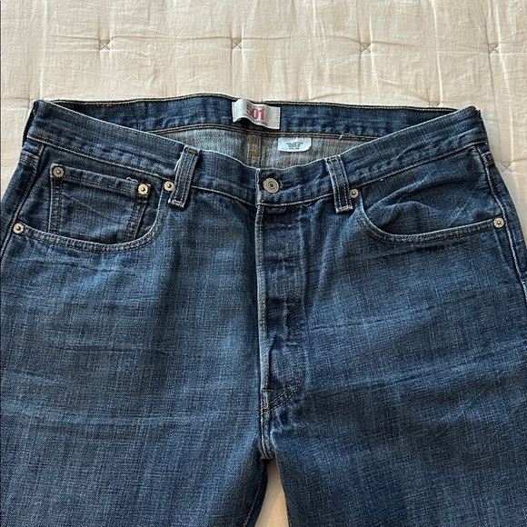 Levi's 501 Straight Blue Jeans - Picture 4 of 10